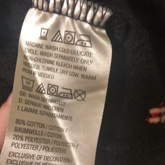 Womens Peace Love World Blessed Heart Sweatshirt sz M black - Picture 6 of 7